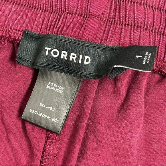 Torrid Relaxed Taper Stretch Challis High-Rise Tie-Front Pant - Picture 12 of 16